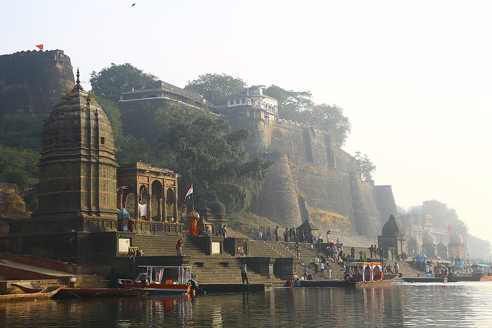 Omkareshwar and Maheshwar